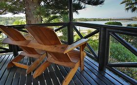 Waterside Lodge